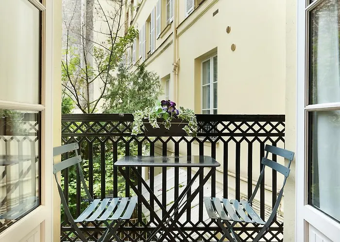 Rent A - Blanche Apartment *