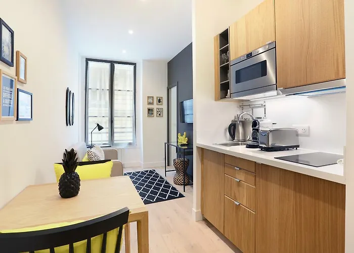 Rent A - Blanche Apartment *