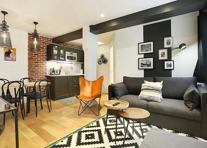 Rent A - Blanche Apartment Paris